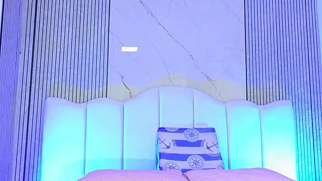 Sofia martiin online show from January 7, 2026, 3:11 am