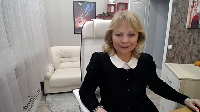 Snapshot of Milla_Cutie18 chatting on March 17, 2025, 11:53 am Milla Cutie18 online show from March 17, 2025, 11:53 am
