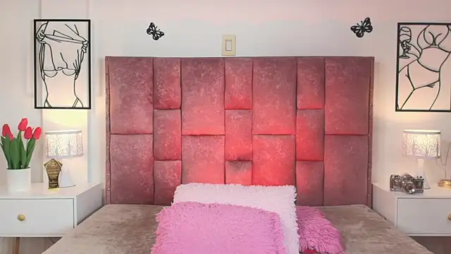 NicolMiller4 online show from January 15, 2026, 2:37 am