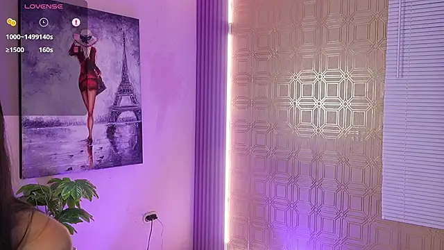 Bella19  online show from November 28, 2025, 9:59 pm