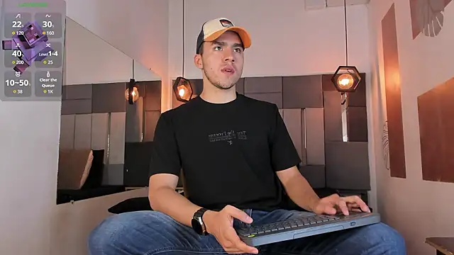 Snapshot of LiamNovak chatting on February 7, 2026, 11:29 am LiamNovak online show from February 7, 2026, 11:29 am