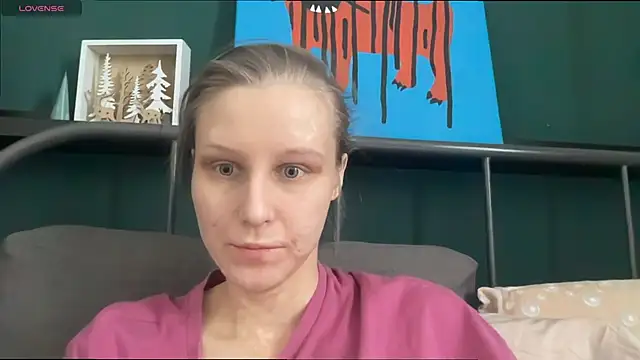 KatiKate online show from March 15, 2026, 11:06 am