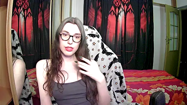 bluerose00 online show from March 7, 2025, 6:11 pm