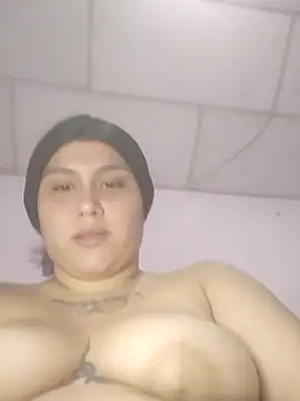 Snapshot of Marilin_Jessie chatting on September 14, 2025, 6:52 pm Marilin Jessie online show from September 14, 2025, 6:52 pm