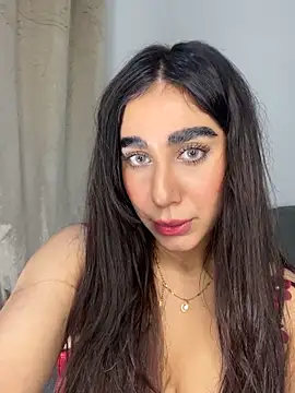 Snapshot of Meryem_Queen chatting on May 17, 2026, 8:31 pm Meryem Queen online show from May 17, 2026, 8:31 pm