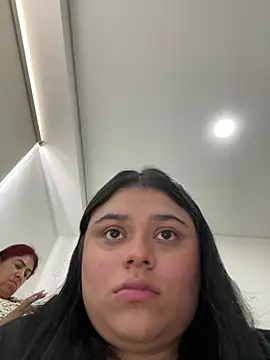 Snapshot of alissonfernandez_ chatting on March 16, 2025, 4:45 pm alissonfernandez online show from March 16, 2025, 4:45 pm