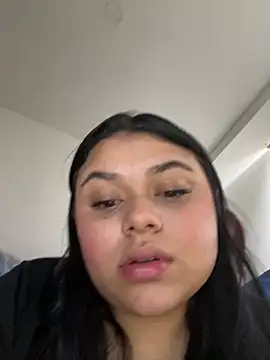 Snapshot of alissonfernandez_ chatting on February 27, 2025, 3:59 pm alissonfernandez online show from February 27, 2025, 3:59 pm