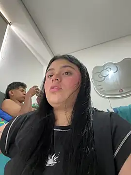 Snapshot of alissonfernandez_ chatting on March 15, 2025, 5:15 pm alissonfernandez online show from March 15, 2025, 5:15 pm