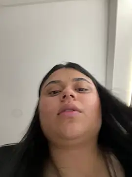 Snapshot of alissonfernandez_ chatting on March 1, 2025, 4:00 pm alissonfernandez online show from March 1, 2025, 4:00 pm