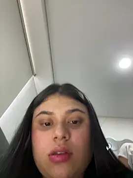 Snapshot of alissonfernandez_ chatting on March 11, 2025, 7:25 pm alissonfernandez online show from March 11, 2025, 7:25 pm