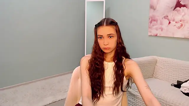 AmyJonas online show from March 18, 2025, 10:39 am