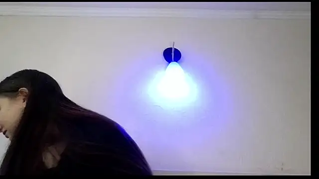 kila lo online show from February 16, 2025, 2:10 pm