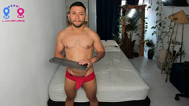 Snapshot of Travis_bakers chatting on March 22, 2025, 10:26 pm Travis bakers online show from March 22, 2025, 10:26 pm