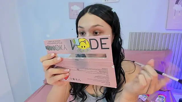 lana boomer online show from June 19, 2026, 8:03 pm