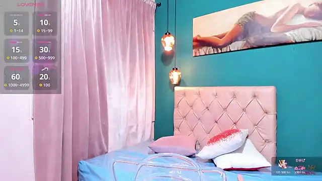 Snapshot of renata_milf_ chatting on April 10, 2026, 12:01 pm renata milf online show from April 10, 2026, 12:01 pm