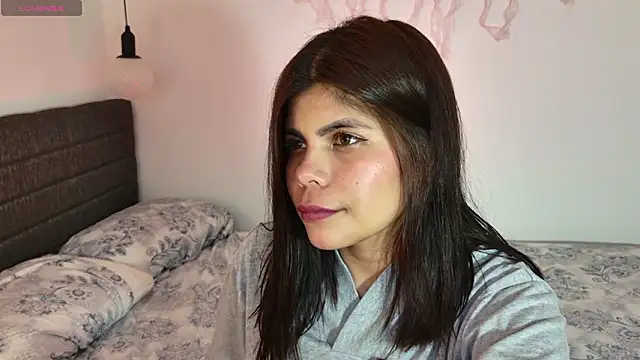 cutehanna1 online show from March 13, 2026, 11:21 pm