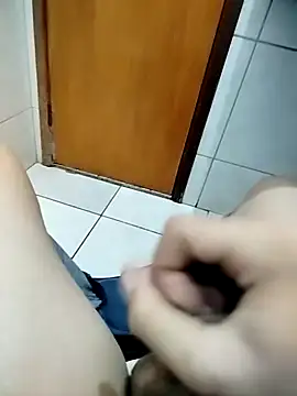 Salvatore8965 online show from December 11, 2024, 6:09 pm