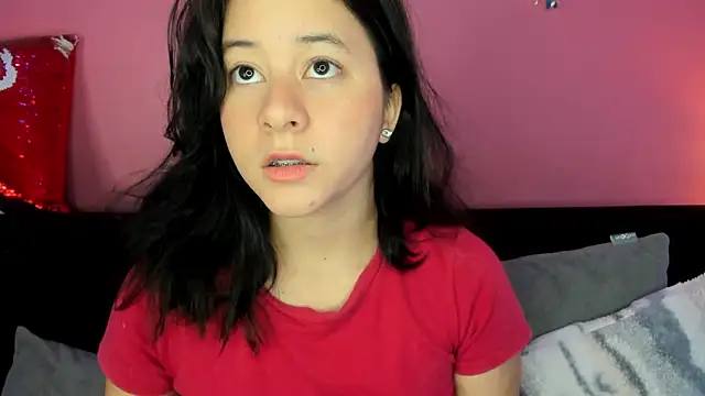 agnes 213 online show from November 20, 2025, 1:45 pm