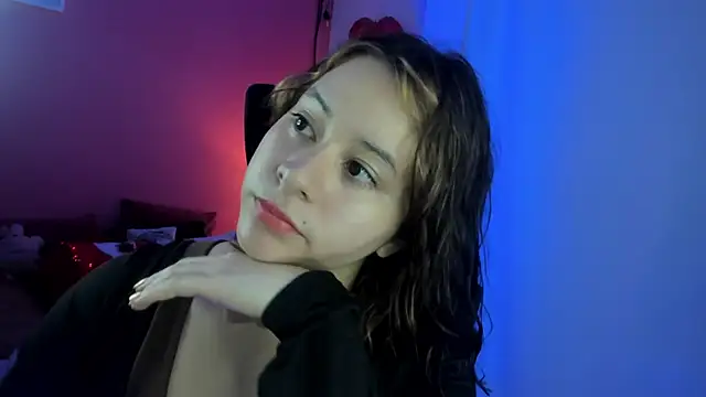 Snapshot of agnes_213 chatting on February 6, 2026, 2:13 pm agnes 213 online show from February 6, 2026, 2:13 pm