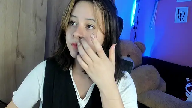 Snapshot of agnes_213 chatting on February 26, 2026, 2:39 pm agnes 213 online show from February 26, 2026, 2:39 pm