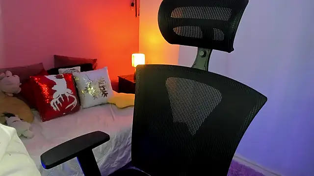 Snapshot of agnes_213 chatting on February 7, 2026, 1:52 pm agnes 213 online show from February 7, 2026, 1:52 pm