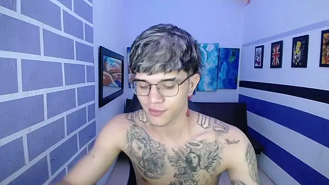 Snapshot of Matias_elias chatting on December 14, 2024, 5:18 am Matias elias online show from December 14, 2024, 5:18 am