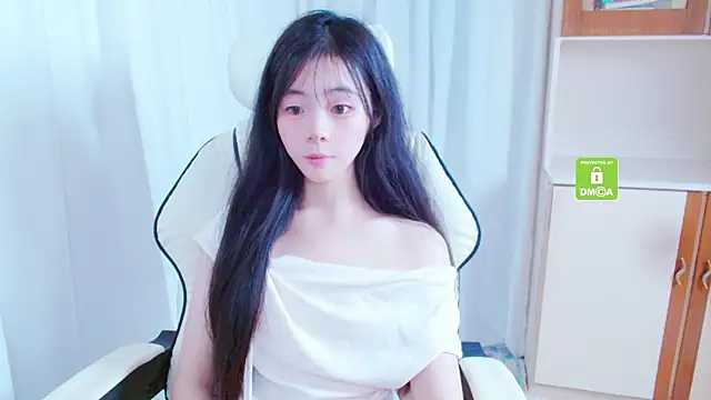 xiyao1314 online show from September 23, 2025, 2:07 am