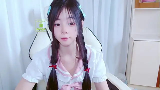 xiyao1314 online show from October 16, 2025, 1:36 am