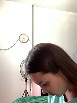 MiraMiss online show from March 5, 2026, 9:28 am