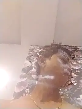 jenilmax online show from October 21, 2025, 5:51 am