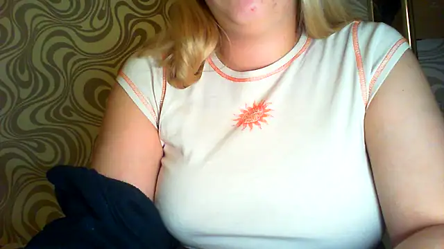 Snapshot of bunnyamy chatting on October 30, 2025, 7:33 pm bunnyamy online show from October 30, 2025, 7:33 pm