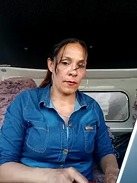 SAMANTA 09- online show from January 17, 2025, 3:43 pm