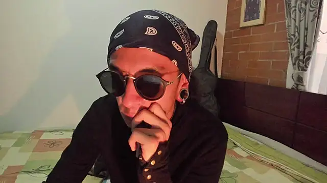 Snapshot of Mugiwara666 chatting on February 13, 2025, 8:45 pm Mugiwara666 online show from February 13, 2025, 8:45 pm