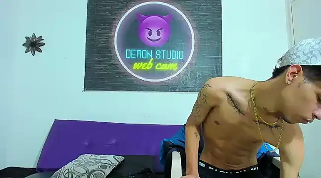 Exclusive Duo66 online show from December 10, 2024, 12:16 pm
