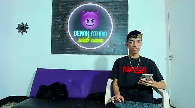Exclusive Duo66 online show from December 21, 2024, 12:27 pm