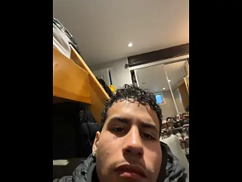 johnycash21 online show from March 2, 2026, 10:06 pm