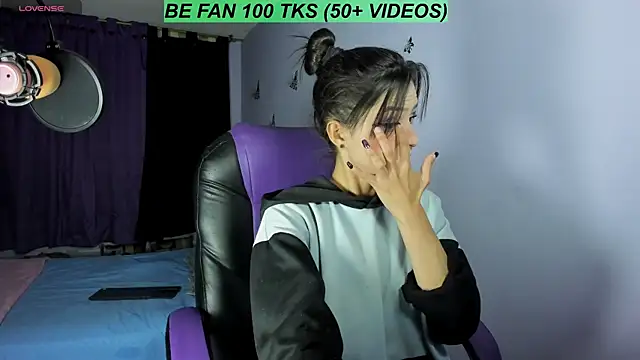 aiko mori online show from April 8, 2026, 12:56 am