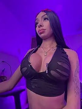 Snapshot of Tiffanny chatting on February 26, 2026, 11:32 am Tiffanny online show from February 26, 2026, 11:32 am