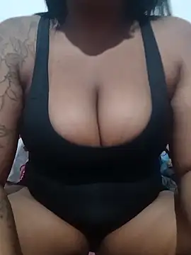 privadinhonm29 online show from April 4, 2026, 1:45 am