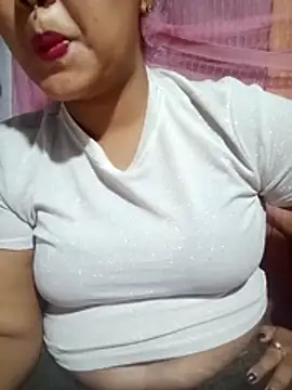 Super-Couple online show from April 6, 2026, 4:52 pm