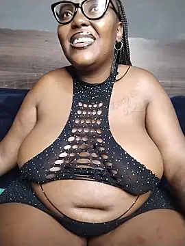 Snapshot of CHERRYYUMMY chatting on March 15, 2026, 9:05 am CHERRYYUMMY online show from March 15, 2026, 9:05 am