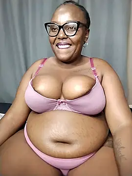 CHERRYYUMMY online show from July 18, 2026, 9:56 pm