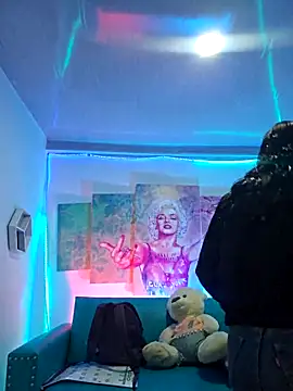 Sofi hot 4m online show from February 3, 2026, 10:09 am