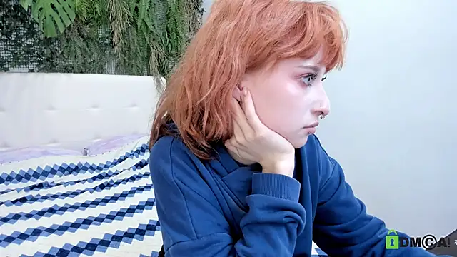 ElizaNik  online show from October 4, 2025, 10:00 pm