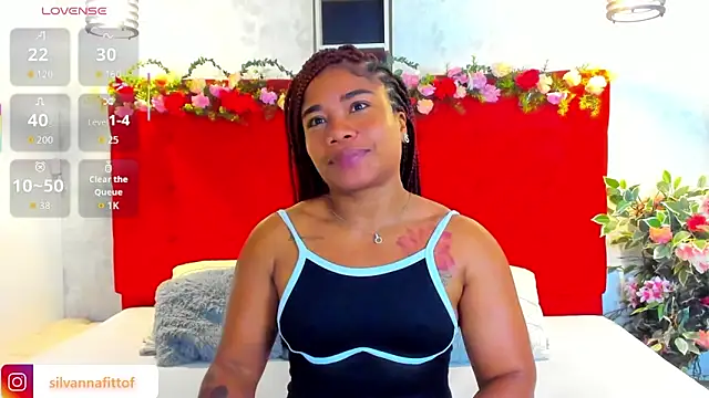 Snapshot of SilvannaFit chatting on March 18, 2026, 11:57 am SilvannaFit online show from March 18, 2026, 11:57 am