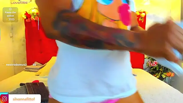 Snapshot of SilvannaFit chatting on March 9, 2026, 11:58 am SilvannaFit online show from March 9, 2026, 11:58 am