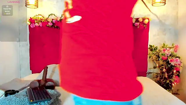 SilvannaFit online show from September 26, 2025, 11:50 am