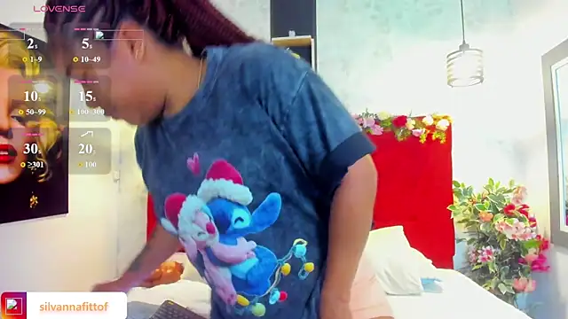 Snapshot of SilvannaFit chatting on March 30, 2026, 11:44 am SilvannaFit online show from March 30, 2026, 11:44 am