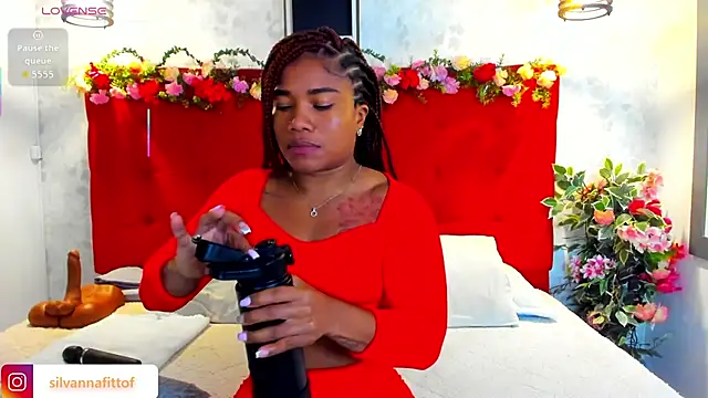 Snapshot of SilvannaFit chatting on March 16, 2026, 11:58 am SilvannaFit online show from March 16, 2026, 11:58 am