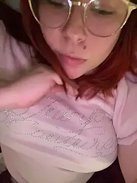 SoshyBaby online show from February 18, 2025, 9:53 pm